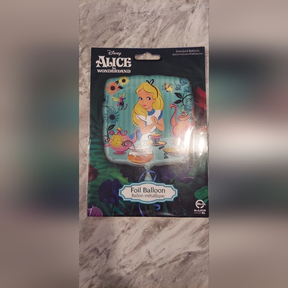Alice In Wonderland Theme Balloons - Picture 2 of 7